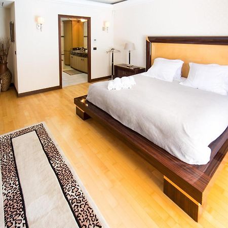 El Paradisio Splendid 5 Stars Villa Atypical In Antibes With Overflowing Swiming Pool Εξωτερικό φωτογραφία