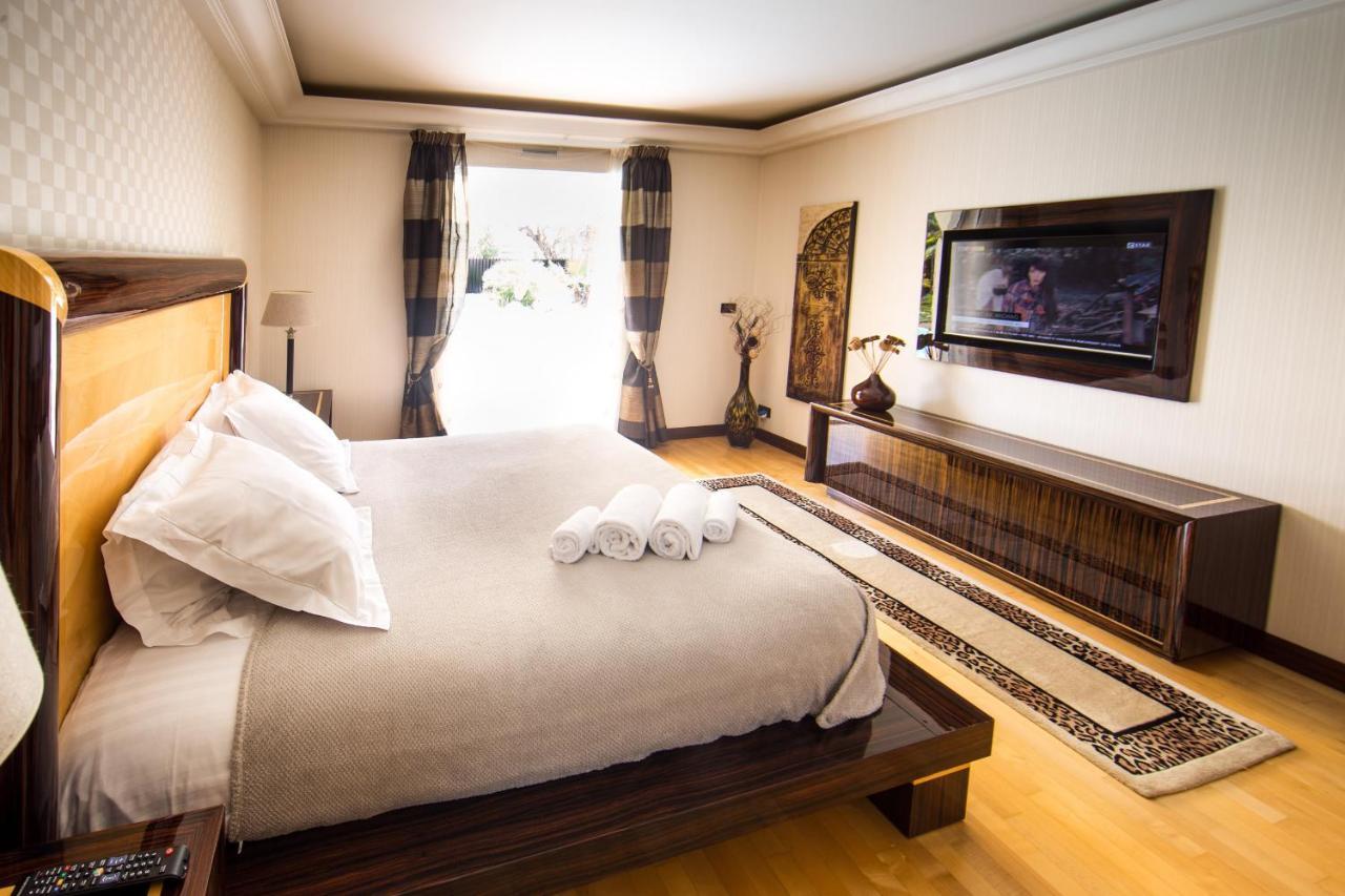 El Paradisio Splendid 5 Stars Villa Atypical In Antibes With Overflowing Swiming Pool Εξωτερικό φωτογραφία