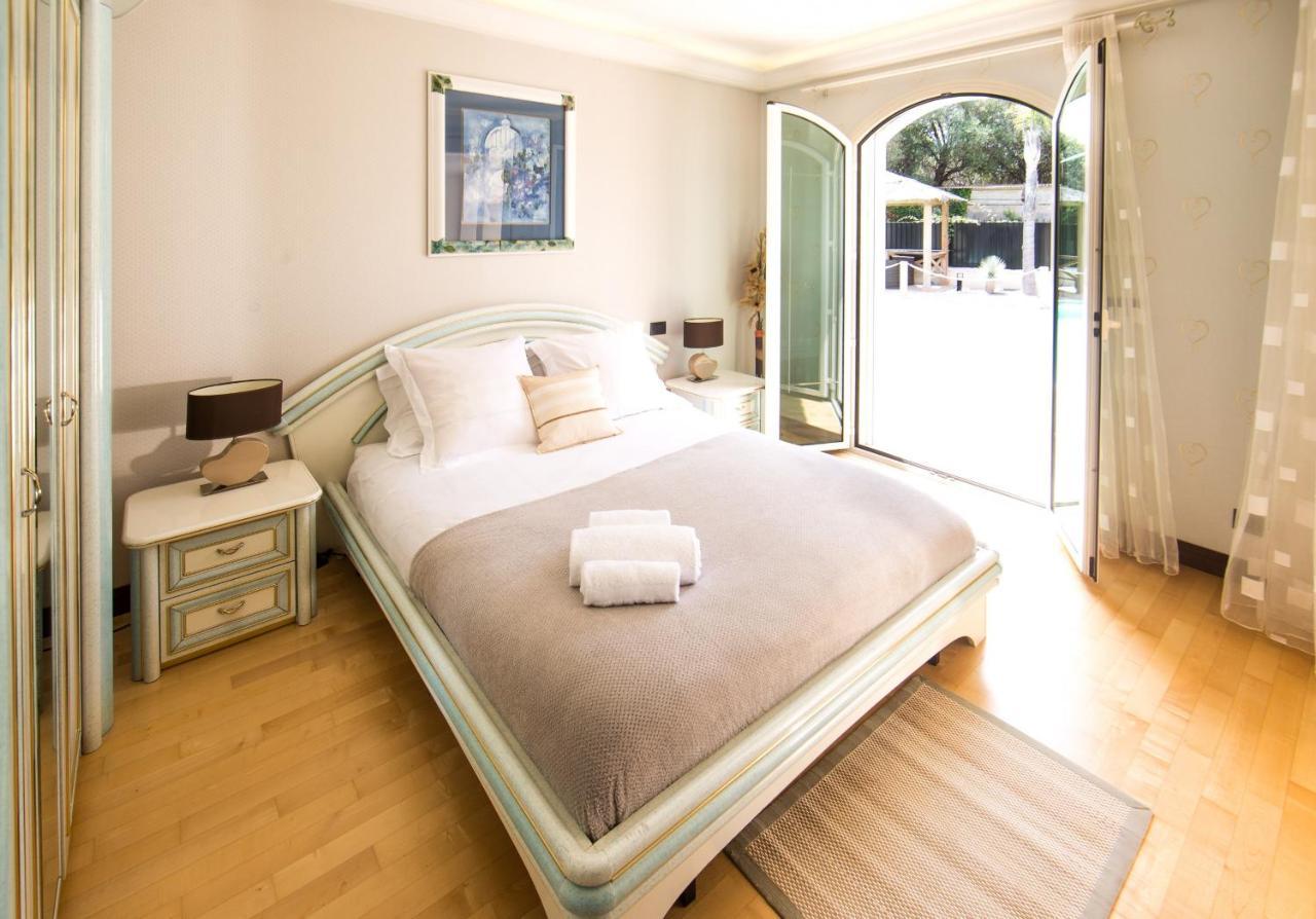 El Paradisio Splendid 5 Stars Villa Atypical In Antibes With Overflowing Swiming Pool Εξωτερικό φωτογραφία